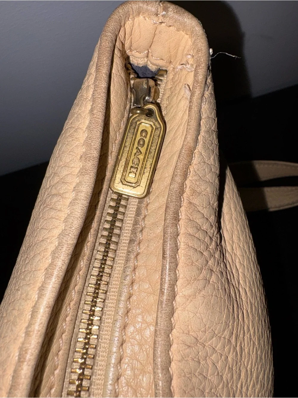 Coach Vintage Pebbled Leather Bucket Bag Cream Tan Crossbody Purse